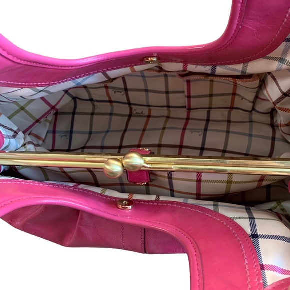 (1405) COACH PURSE ERGO PLEADED PATENT LEATHER HANDBAG FUCHSIA - Picture 9 of 16